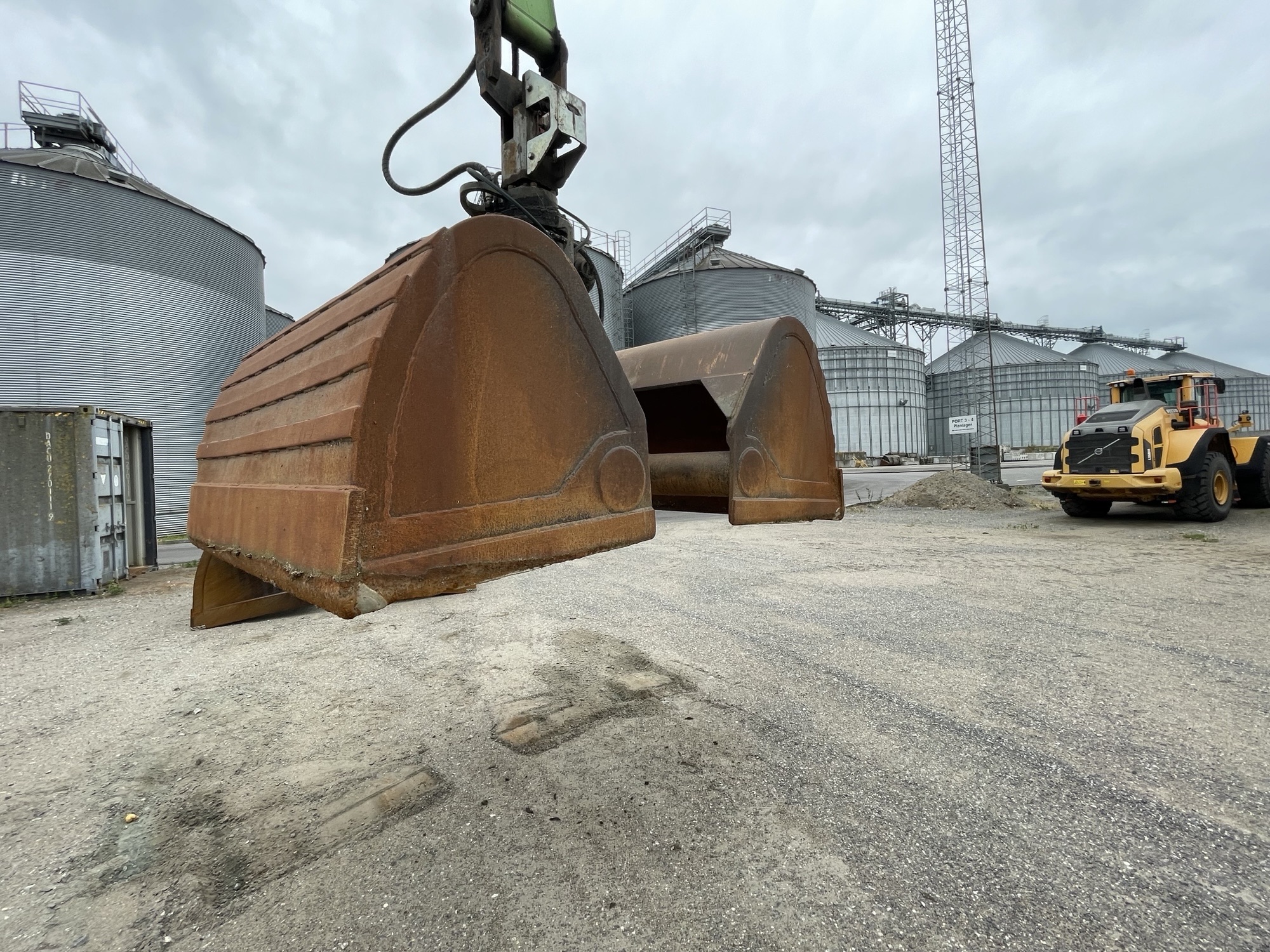 Brugt bulkgrab LHG100-2500
